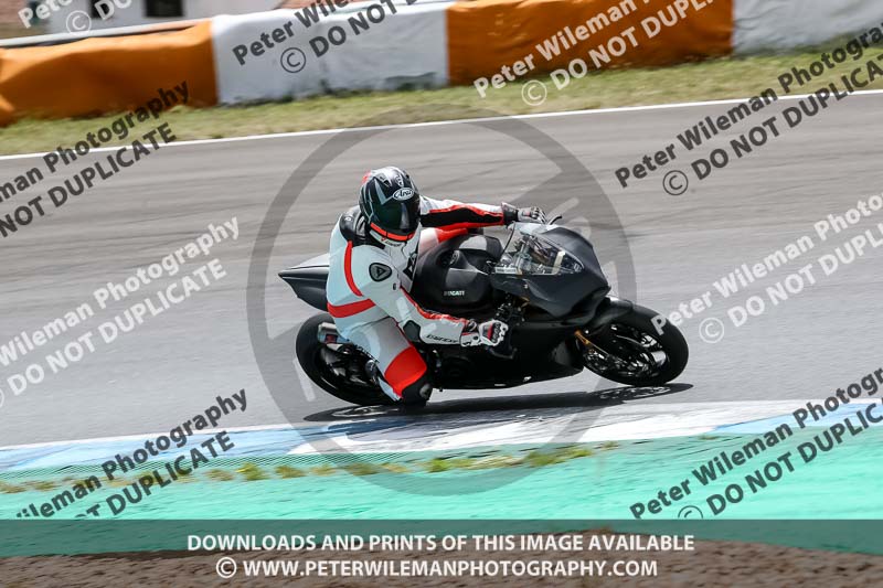 estoril;event digital images;motorbikes;no limits;peter wileman photography;portugal;trackday;trackday digital images